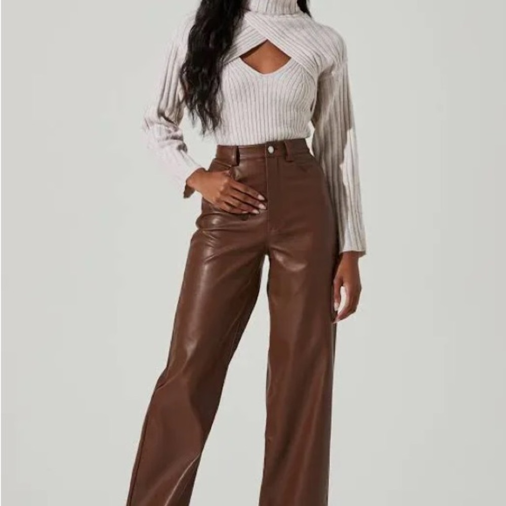Astr Women's Soraya Sweater